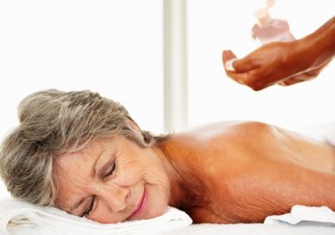 Top 10 Health Benefits of Massage Therapy for Seniors